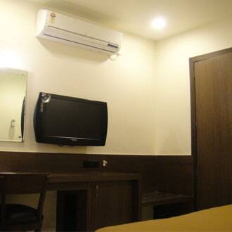 Hotel Adi, Nagpur 3